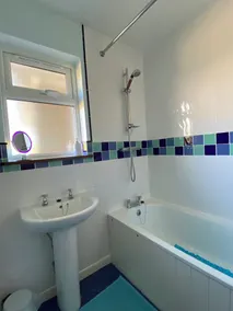 Spacious Eco friendly house, 5 beds, 4 bath, Fabulous Views, EV Charger - Image 5