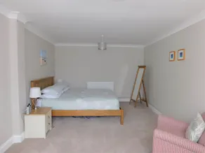 The Annexe on Morris Street - Image 3