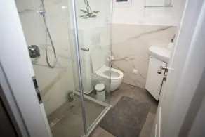 Brand New Luxurious Apartment in Central Sofia - Image 2