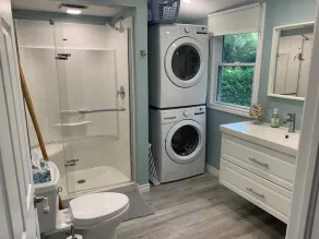 Private, cozy and steps from the beach! - Image 3