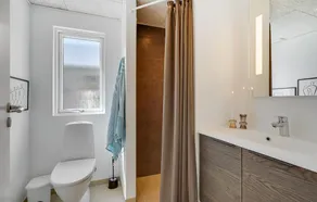 Strandhus i Hvide Sande med køkken - Image 5