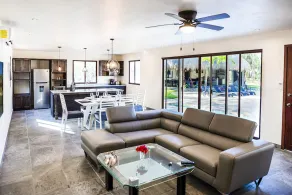 FULLY Private 3-Villa Estate with HUGE Pool Oasis,Concierge Service✭✭✭✭✭ - Image 5