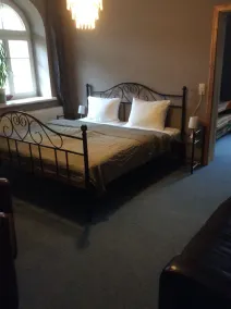 Old forester's lodge in a fantastic location in the middle of the forest - Image 4