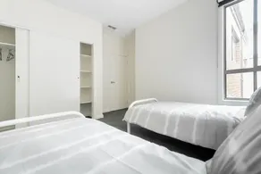 Beautiful Modern Home - Image 3
