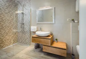 Luxury villa Leona near Makarska, heated pool - Image 4