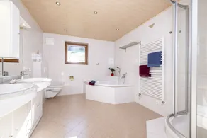 Large apartment: sunny, bright and quiet - modern - with a great view - Image 2