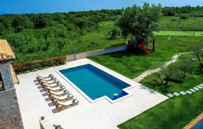 Villa Ambienta with Heated Pool - Image 3