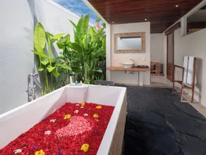 Honeymoon Villa, Luxury with Private Pool @Uluwatu Bali - Image 4