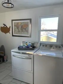 Cozy Cottage located near Czech Village and Newbo areas in Cedar Rapids, IA - Image 3