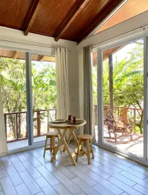 Beautiful Lakefront Treehouse at Mayalan Atitlán - Image 5