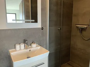 Newly renovated, modernly furnished vacation home in the village center - Image 4