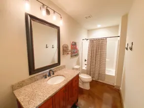 By the Lake Lodge... 4 Bedroom/4 Bath..Enjoy fun on the lake. - Image 5