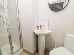 Rose Suite - Image 4