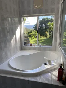 Self contained 2 bed, 2 bath, lounge,  pet friendly Gold Coast hinterland. - Image 3