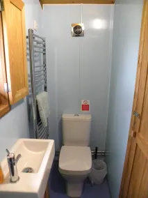 Shepherd's Hut Glamping - Image 3