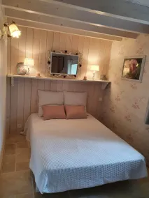 Spacious cottage in the countryside - Image 5