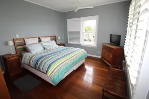 Awesome View, 4 View Street - Image 2