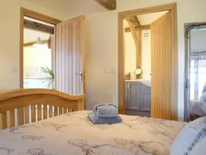 Rushmoor Lodge - Image 4