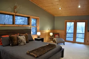 ★ 5000 SF Luxe Lakefront Home/Sports Court/Fire pit/Game Room/Fiber Internet ★ - Image 4