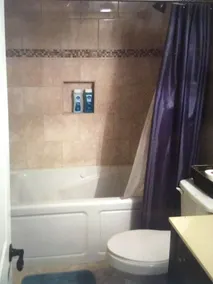 Schöner kundenspezifisch renovierter Bungalow in der Innenstadt! - Image 3