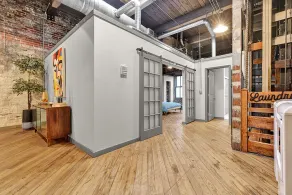 Penthouse Loft Downtown City View! - Image 5