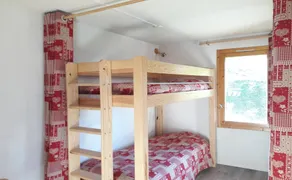 3 * appt, 5 people in the heart of the resort, open to hikers out of season - Image 5