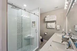 ★Remodeled tropical delight townhome★private plunge pool close to fun activities - Image 3