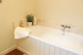 Luxury Cottage In Christow. - Image 5