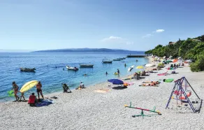 Beach Front Apartment In Krvavica With Wifi - Image 3