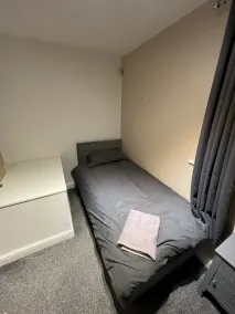 Peaceful 2 bed semi-detached house - Image 4