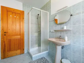 Lovely apartment for 5 guests with WIFI, TV and balcony - Image 3
