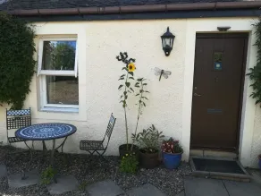 Perfectly located for The Pentlands. It also has easy access to the city. - Image 5