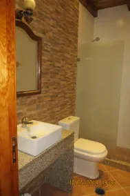 Grandma's House, avec piscine privée et plage à 1km, jusqu'à 5 personnes, animaux bienvenus - Image 3
