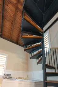 Chimney Hill - 03) Second Floor Suite 3 - Image 2