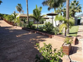 Hermosa Villa con aire acondicionado, Internet WIFI, piscina privada y jardines - Image 2