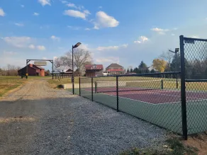 New pickel ball court! basketball and putt putt too! - Image 3