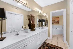 Quartiers de l'amiral 2BR / 2. 5BA ** Super Nice ** 17-24 août $ 1250 Propriétaire Géré - Image 3
