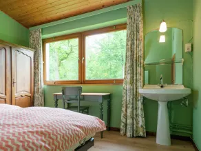 Rustic Retreat in Houvegné - Image 5