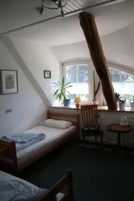 Erlenhof-Steinau-Fachwerkhaus-mit-Reetdach - Image 3