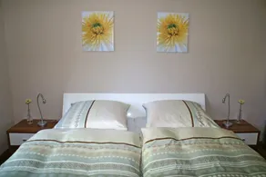 Vacation home for 4 people, fantastic location, pets welcome, sunbathing lawn - Image 5