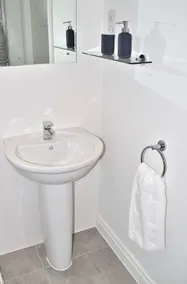 Bel appartement 1 chambre - Image 2