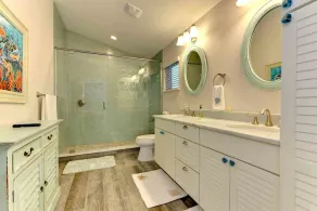 Maison de luxe en bord de mer avec piscine privée - tranquille, proche de tout! - Image 5