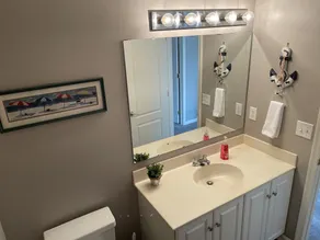 Spacious Beautiful Townhome! - Image 3