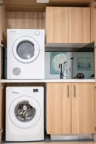 Bright Stylish Kings Beach Apartment - Image 4