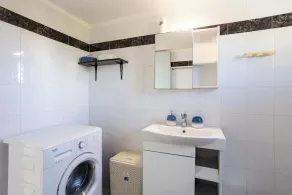 Koroni Seaview Retreats - Summer Escape Lodgings - Image 3