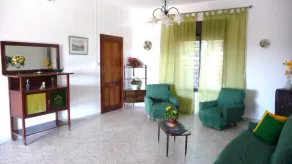 Typical house, with ample space and “Good air - Image 5