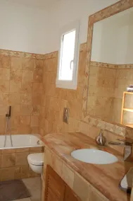 Magnificent villa on flat wooded land - Heated swimming pool treated with salt - Image 5