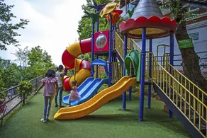 Hilltake Wellness Resort and Spa - Image 2