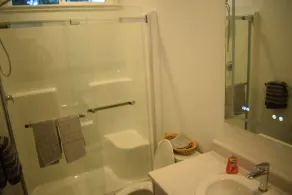 A complete self contained one bedroom apartment. - Image 5