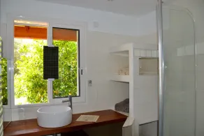 Villa contemporaine au calme proche mer et golf. - Image 3
